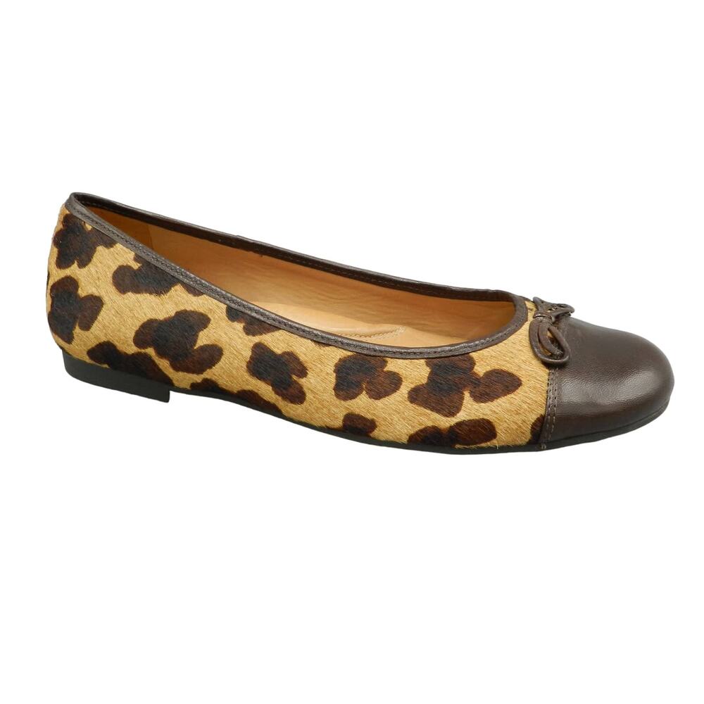 Nurture by Lamaze Leopard Print Tan and Brown Leather Cap Toe Flats